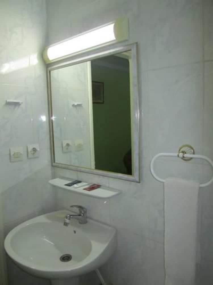 Hotel Medina Οράν Εξωτερικό φωτογραφία